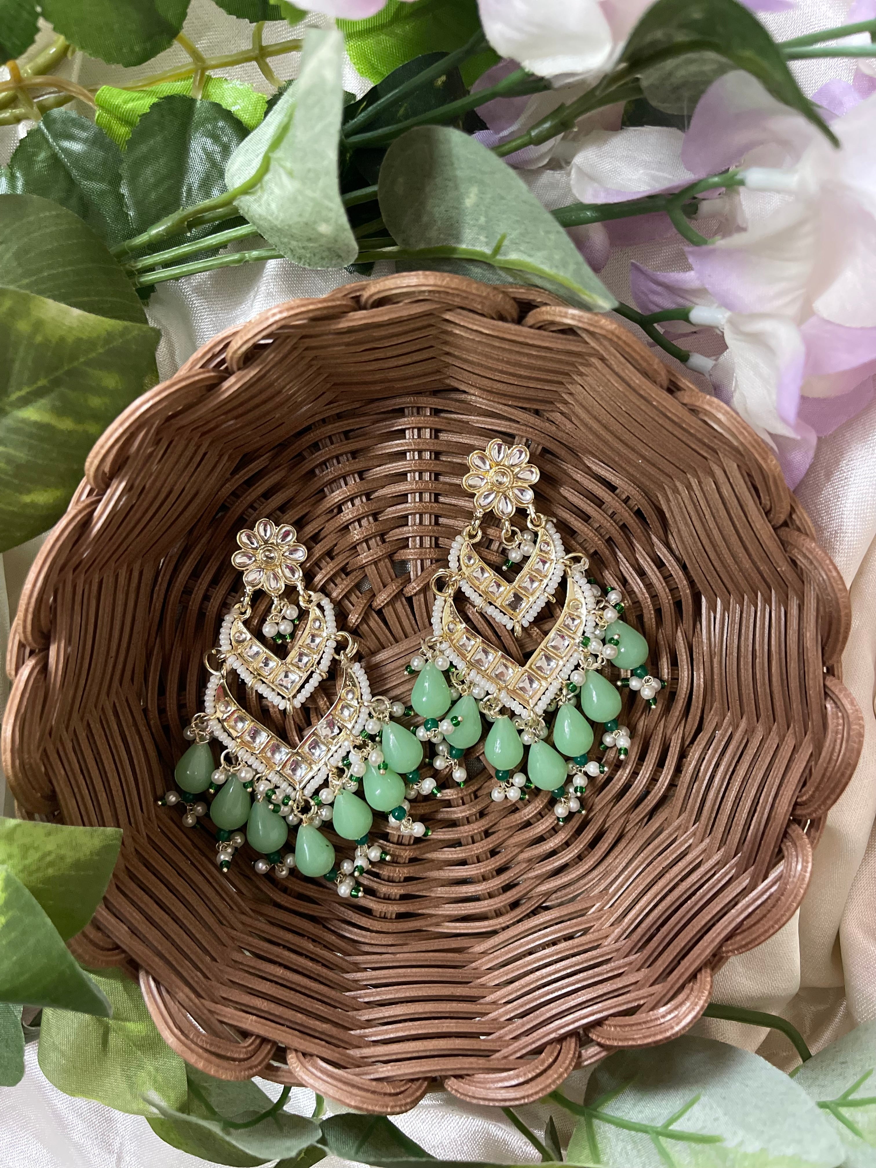 Kavya Kundan Chandbali Earrings