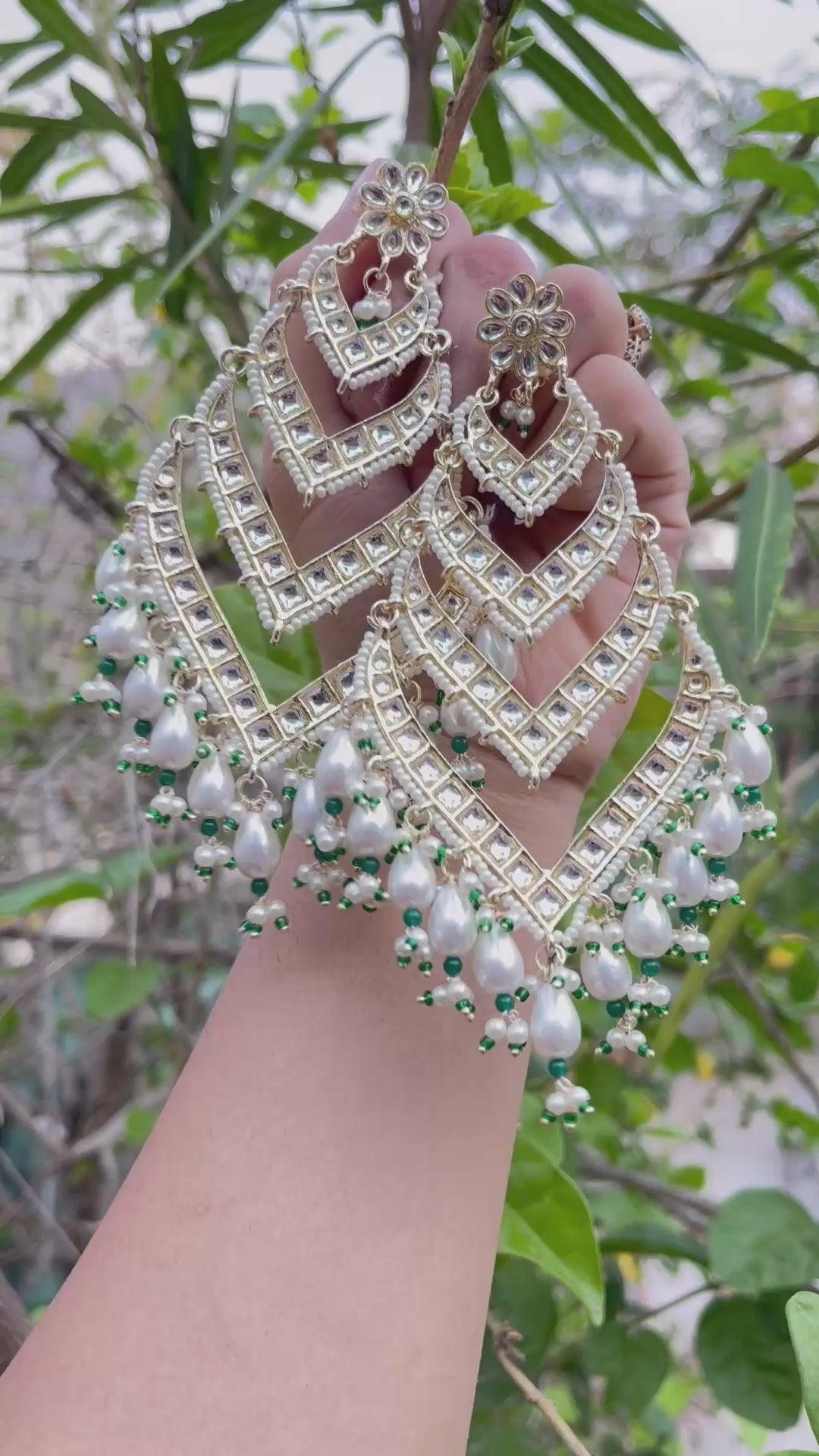 Amrapali - The Queen’s Chandbali
